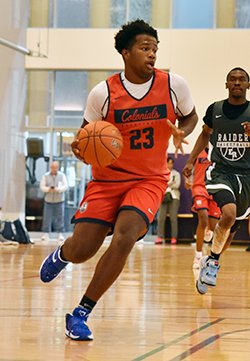 Owen_McCue's tweet photo. Here's @hooplove215's standouts from Saturday's action at the West Chester Big 64, including @3JGalarza, @_shanep, @chii4k_, @nick_coval, @CamdenHurst21, @alozieikennaAI3, @Malcolmjeff2310, @pendergrass_iii, @TrickyFaz, @muhsinnn18, @JacenHolloway2: https://t.co/OuGBxQVQwC https://t.co/z1gIt2qoaR