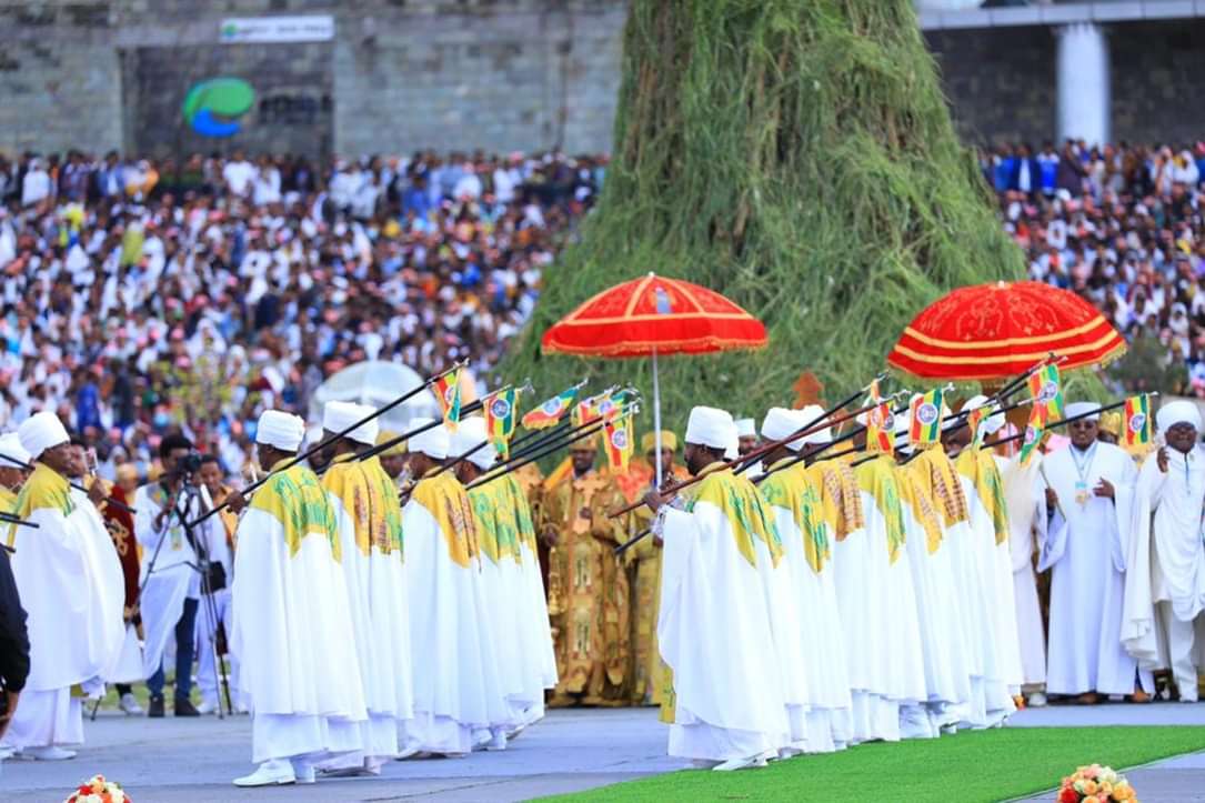 YKebedd's tweet photo. እናት ቤተክርስቲያን ውብ ናት፥ የአገር ጌጥ የሁሉ ሃብት! #Ethiopia
#FindingofTheTrueCross ! https://t.co/ZadxRoFB1u