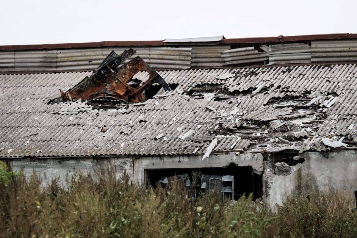 Промисловий Портал on Twitter: \"Космічний десант орків на БМП, посадка ...