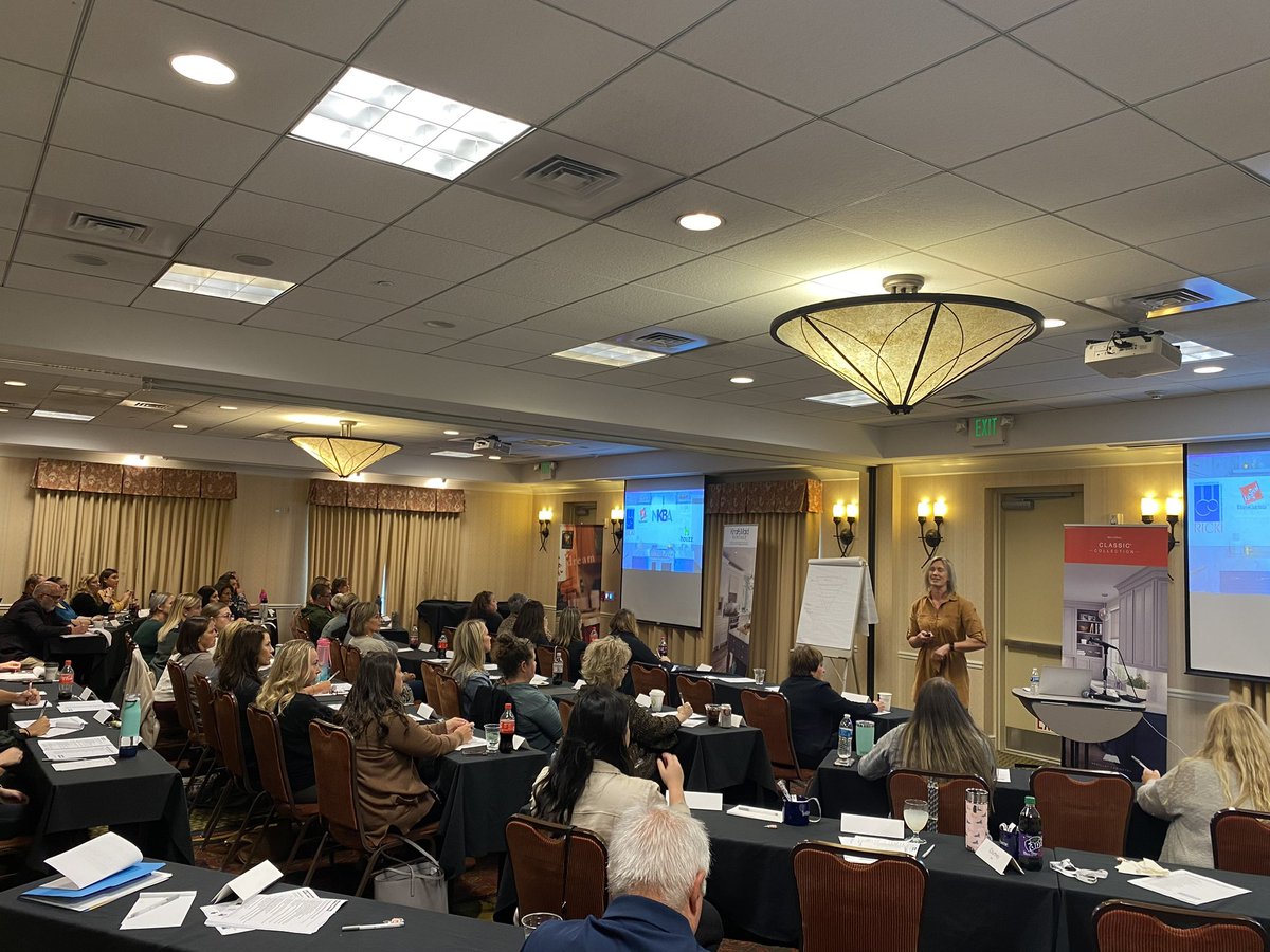 SchieberSales's tweet photo. Time for #Designtrends with @CabinetWGroup Heather Argo https://t.co/nS8u2NWoia
