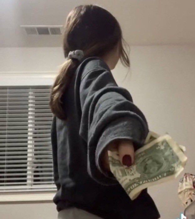 ᅠ

ᅠ

ᅠ

⠀"Moja dziewczynka."

ᅠ

ᅠ

ᅠ