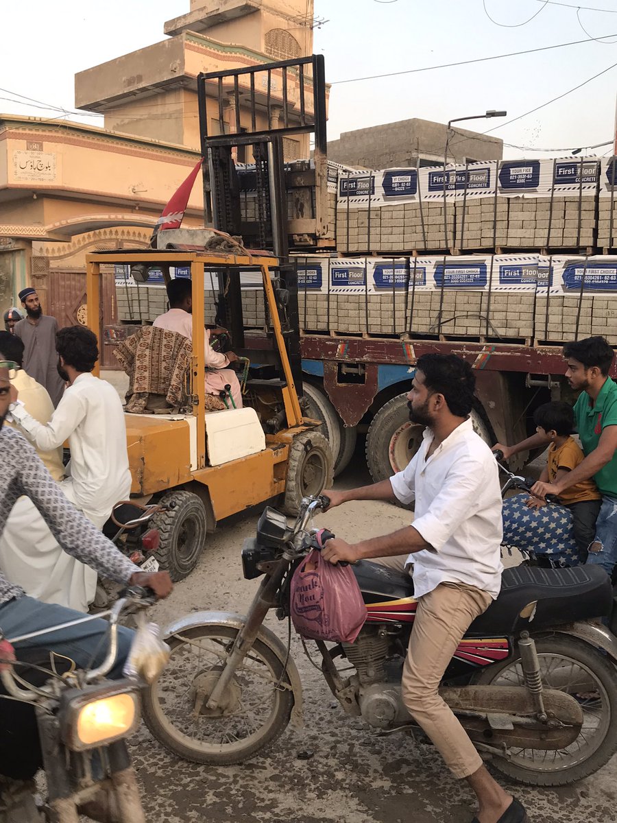 Waqasawanppp's tweet photo. Work in progress at Korangi no 5 toward Saima luxury home district korangi by #KMC on the directives of Administrator #Karachi @murtazawahab1

#KarachiWorks 

@BBhuttoZardari @JunaidSaleemJD @Anny_Marri @ChacharFayaz https://t.co/CIEUMiYXFR