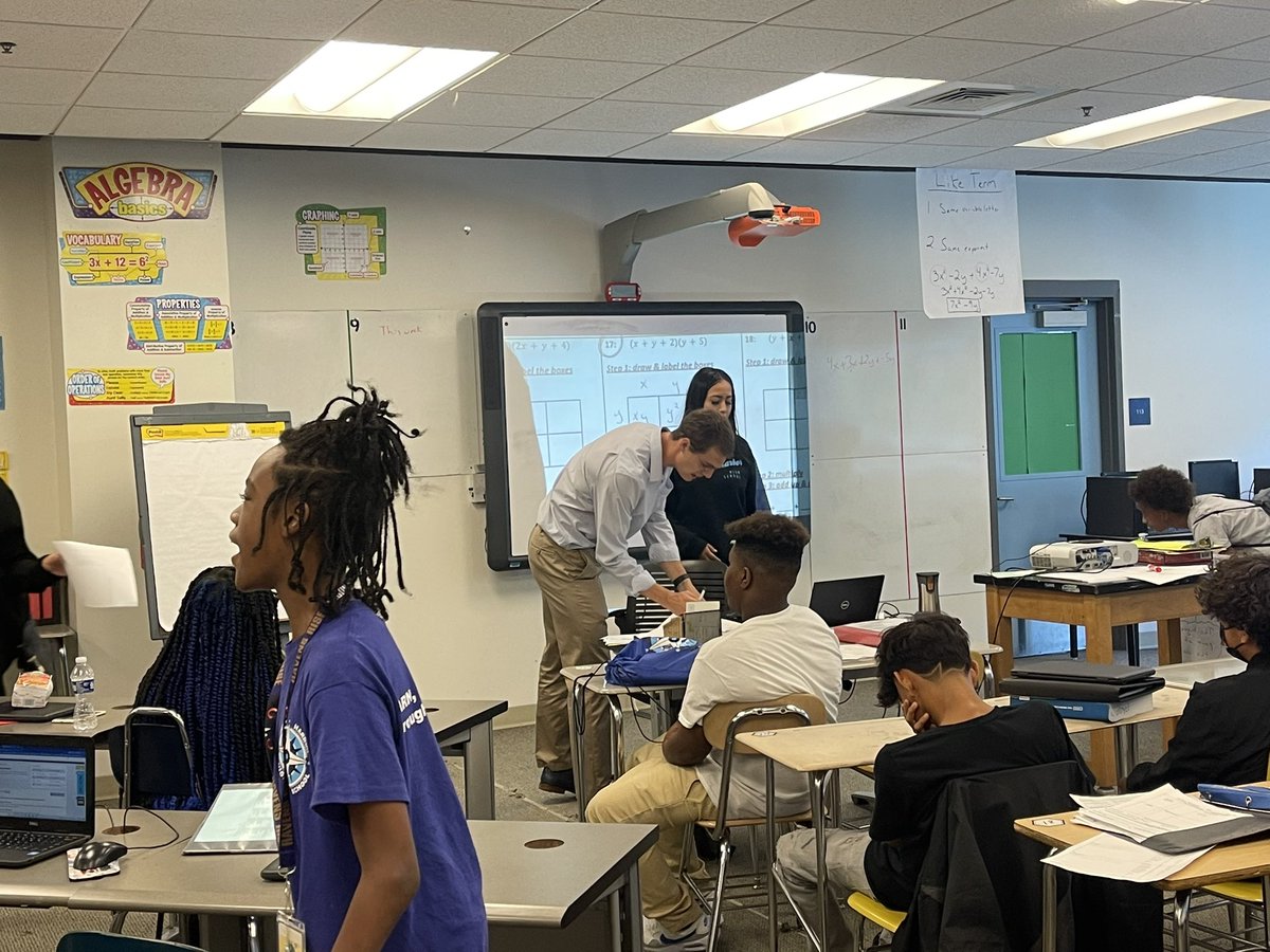 Tenacious_Leader tweet media