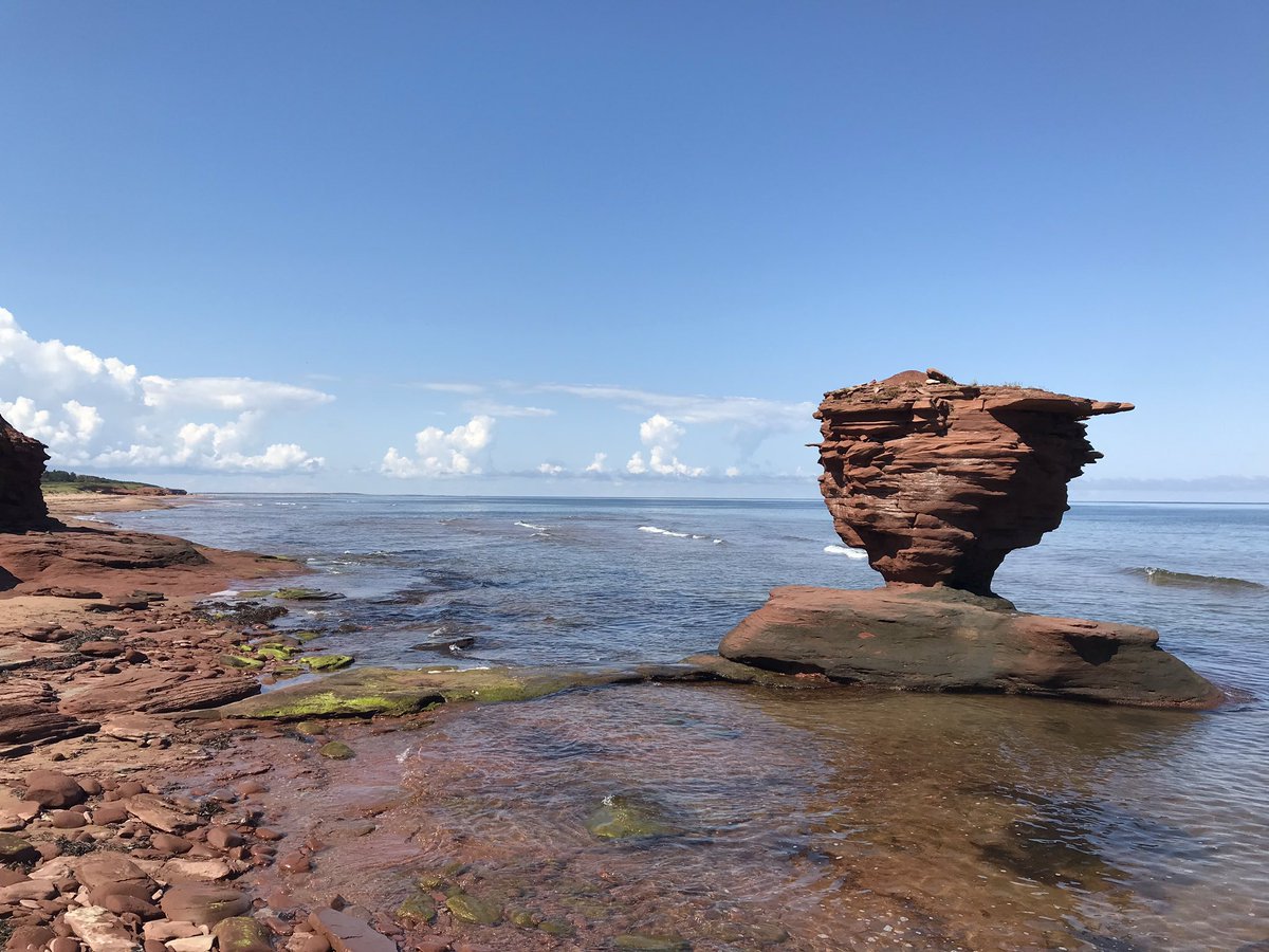 Vanessa Lee 李 恬 詩 on Twitter "The iconic Teacup Rock is gone. 📷 LRyck