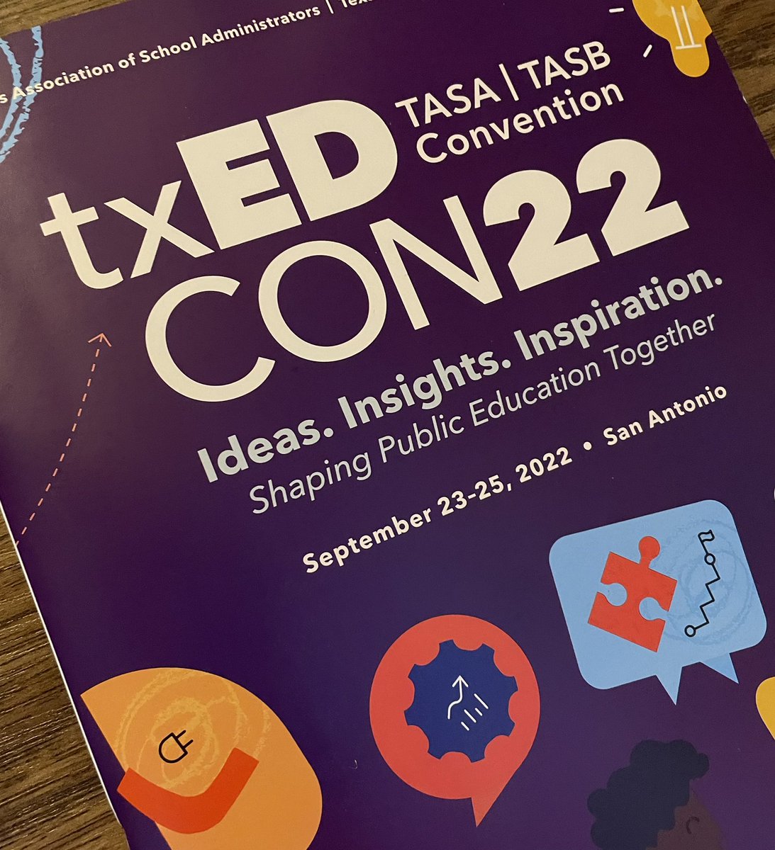 Amber_ODonnell_'s tweet photo. What a great weekend at #txedcon22! I am full of excitement and inspiration after getting to meet so many wonderful people and educators.  Thank you for all you do! #tasanet, #StantecEdu https://t.co/alQiM66NyO