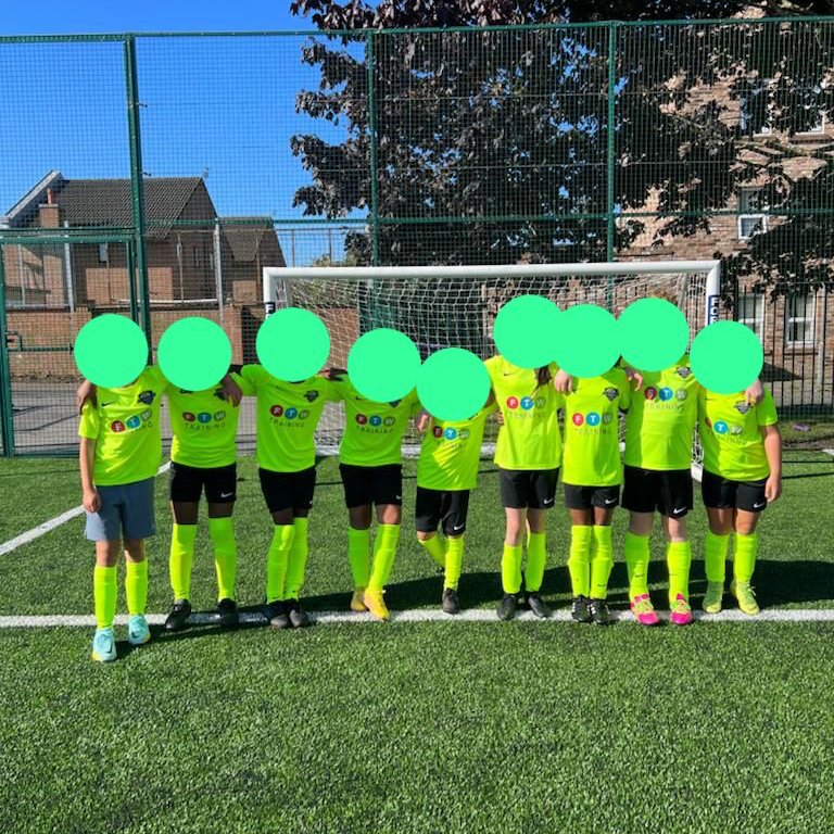 Great to see Vision Lionesses in their new FTW Training sponsored kit!