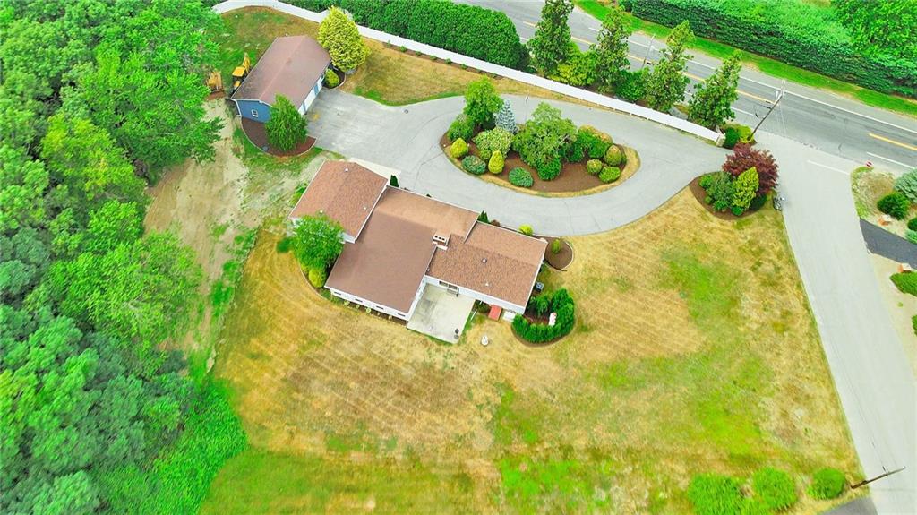 TomAtlanticProp's tweet photo. Do you know someone looking for a great #property in #Scituate?   #realestate https://t.co/WR19h8cYrz https://t.co/O9CG9BgNsU