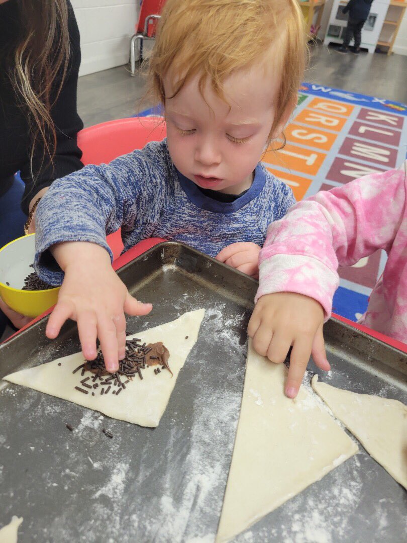 Maura Di Muro (she/her) tweet media