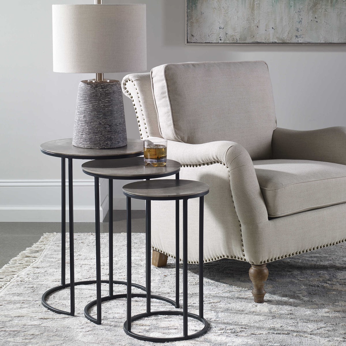 InStyleHomeRugs's tweet image. Nesting tables are one of our favourite solutions for keeping living spaces clutter-free and functional at the same time. Do you use nesting tables? #homedecor #nestingtables