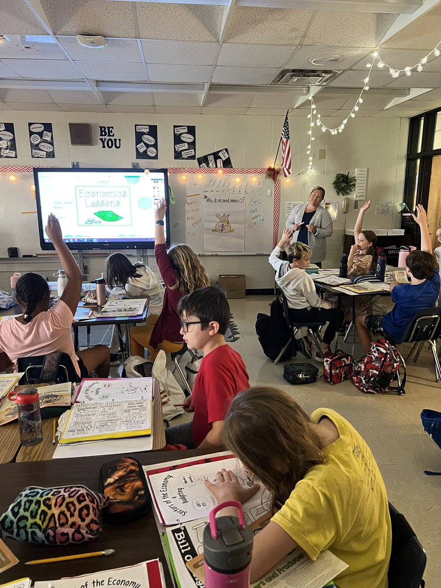 Jennifer Jones tweet media