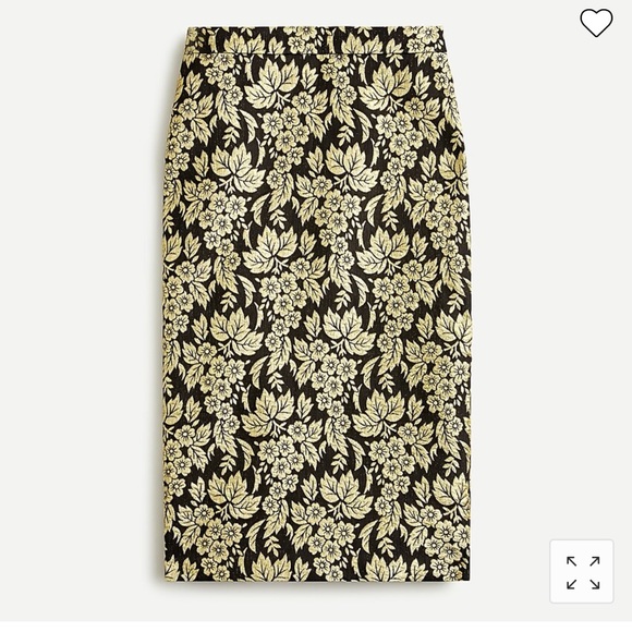 radames40003789's tweet photo. So good I had to share! Check out all the items I'm loving on @Poshmarkapp #poshmark #fashion #style #shopmycloset #jcrew: https://t.co/sPszaF5R4n https://t.co/jI2kfcoTk5