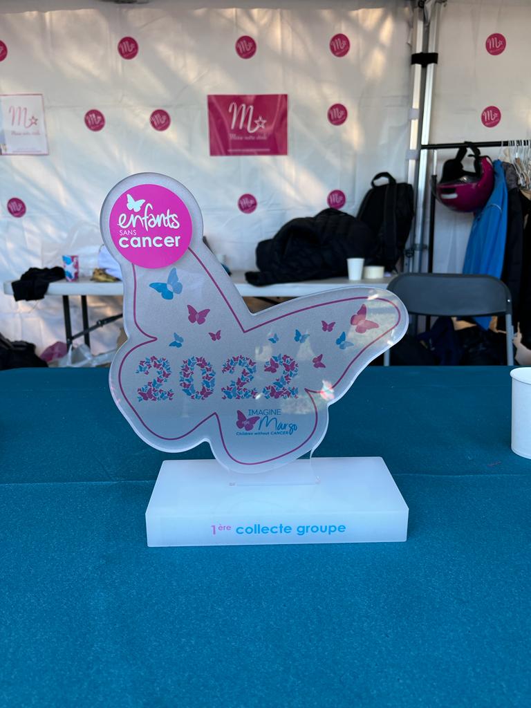 Hier avait lieu la Course Enfants sans Cancer dans le parc de Saint-Cloud. L’association <a href="/ImagineforMargo/">Imagine for Margo</a> a battu tous les records en collectant 2 160 000 euros. L’équipe de <a href="/MarienotrEtoile/">Marie Notre Étoile</a> que nous soutenons, a réalisé l’exploit de récolter 216 000 € !

Un grand bravo !
