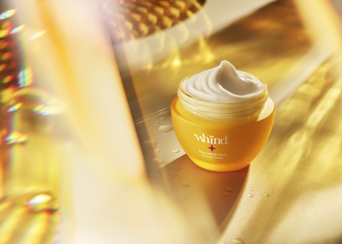 agencyaccess's tweet photo. We're feelin the warm light & reflections from this shot by New York-based #stilllife photographer Aurelie Graillot. The image was created for the skincare company Whind.
The #AgencyAccess #CreativeDirectory is full of skincare companies; log in today & start making connections. https://t.co/UKRJJg6UwK