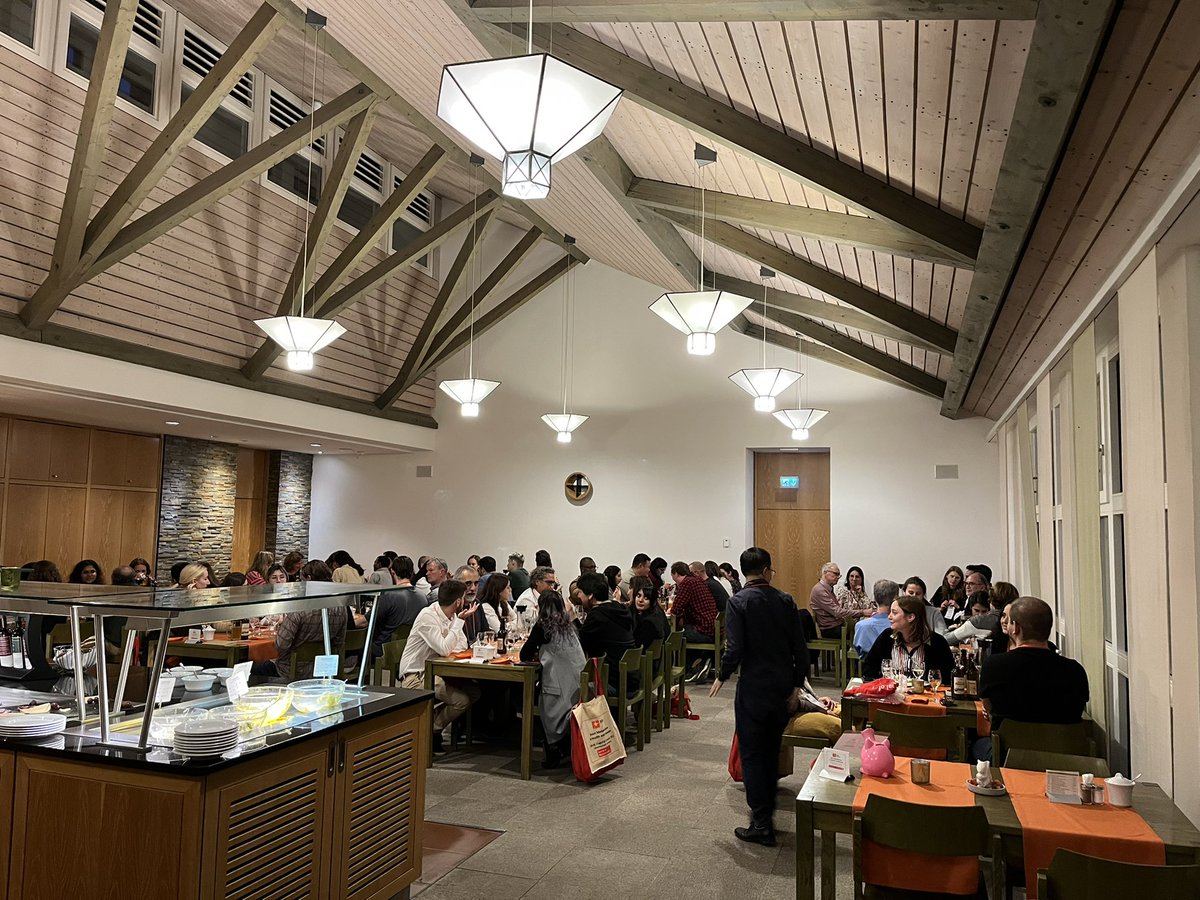 Lots of new friends and great interactions at ISN-JNC Flagship School dinners <a href="/ISN_society/">International Society for Neurochemistry (ISN)</a> <a href="/JNeurochem/">Journal of Neurochemistry</a> #WeAreNeurochemistry