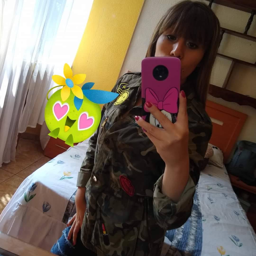 Lili19t's tweet photo. Ya no tengo datooos :( https://t.co/DncuXvV4VA