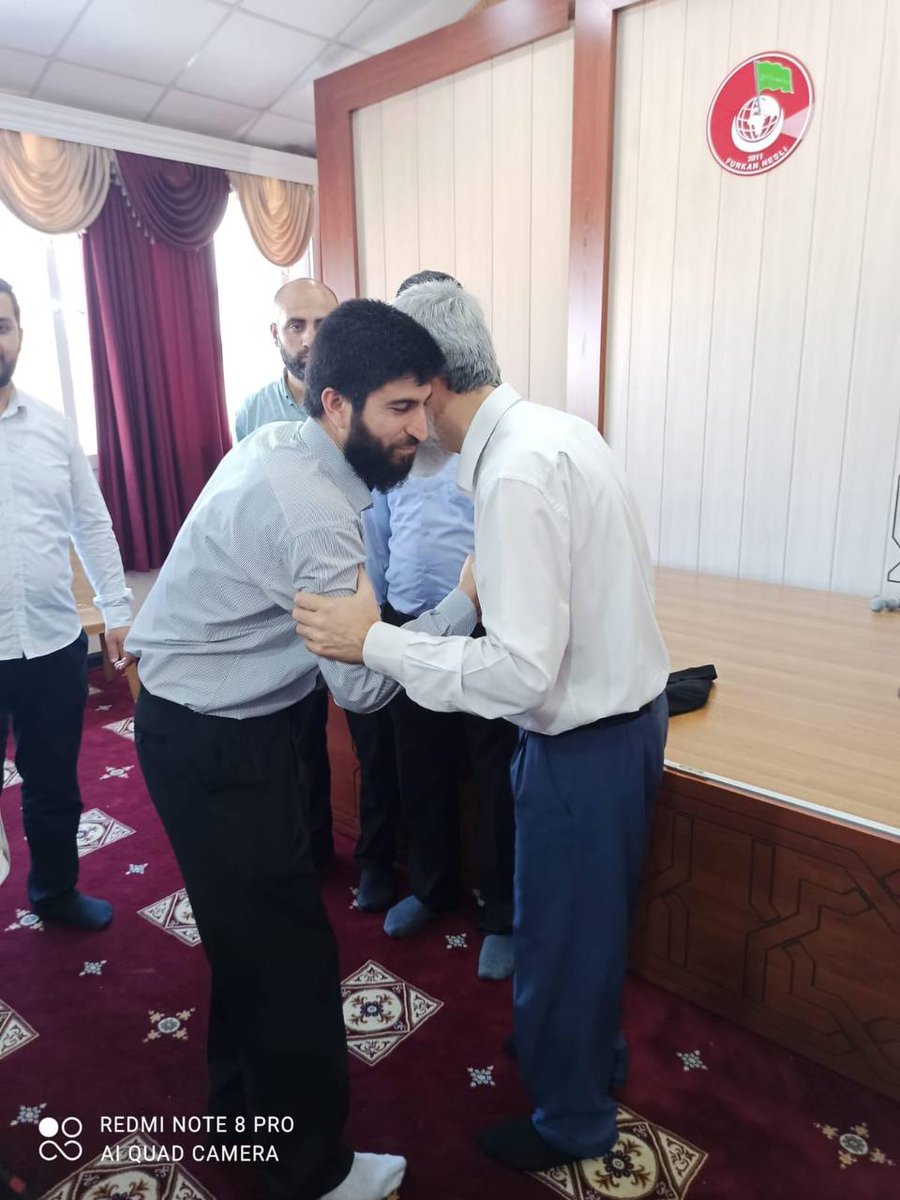DuyguTalas3's tweet photo. İslam davasını yaşama ve anlatma noktasında kardeşlerine örnekliğiyle bilinen Erol Ardıç’ın suçsuz olduğu hayatıyla ortadadır! Yaptığı faydalı hizmetlerle tanınan Erol kardeşimiz derhal serbest kalmalı!   ErolArdıça Özgürlük https://t.co/PSoAn0Fd4L
