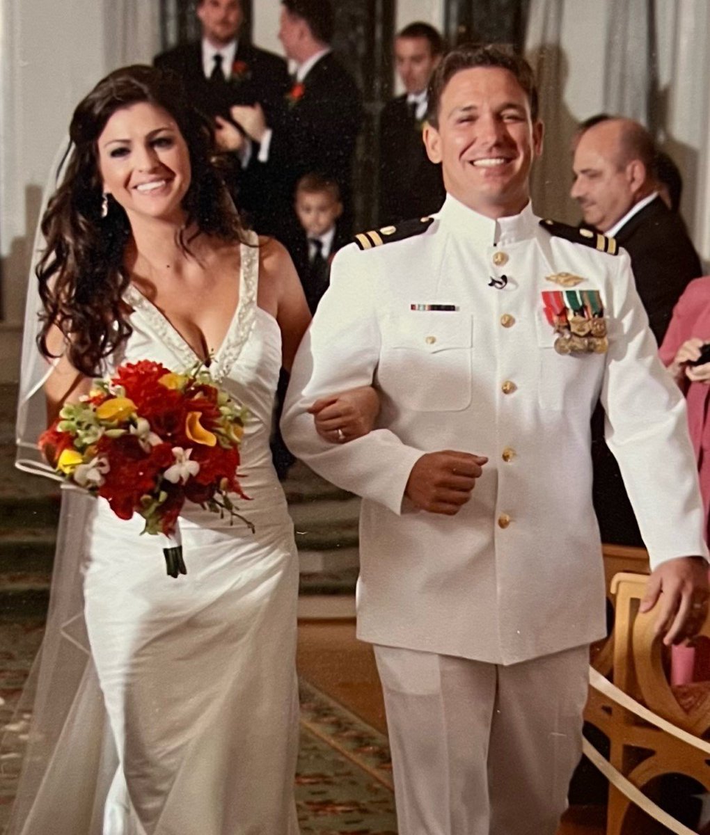Casey DeSantis (@CaseyDeSantis) on Twitter photo 2022-09-26 17:46:10 Happy anniversary @RonDeSantisFL, thankful for every day with you - you’re an amazing dad, best friend and the greatest Governor in America! Love you! Happy anniversary @RonDeSantisFL, thankful for every day with you - you’re an amazing dad, best friend and the greatest Governor in America! Love you!