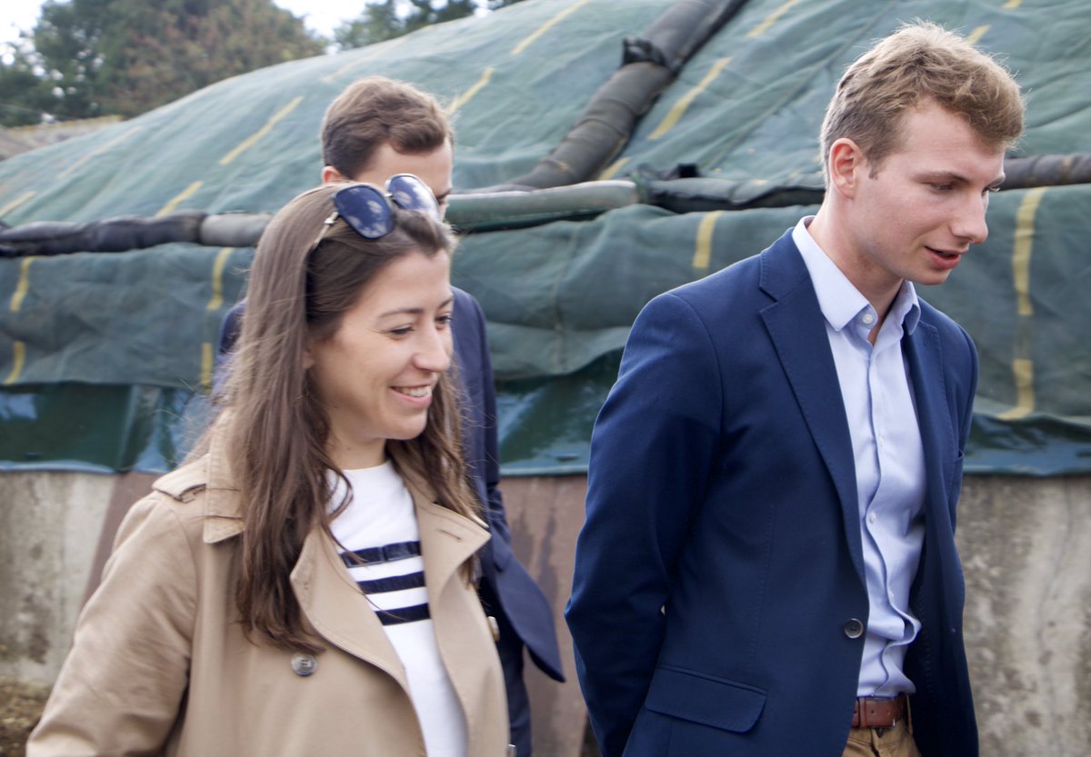 J_Democrates's tweet photo. Ils sont les visages de l’engagement.

Venus de toute la France, les Jeunes Démocrates étaient présents ce week-end à Guidel et démontrent de nouveau que l’engagement des jeunes n’est pas vain.

💬 « L’avenir de la France se construit avec nos jeunes » @sarahelhairy

#URMoDem 🟠 https://t.co/guZKLXgbZO