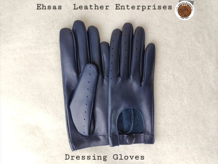 EhsasLeather's tweet image. DRESSING GLOVES
The best luxury item for women 
#dressinggloves#dressing#gloves#luxuryitem #womenfashion#roundthumb#fleecelining#fashion #newarrivals #winteritems #gloves #customized #colorful #requiredcolor#fashion #awesome #adorable  #ehsasleather#@ehsasleather_enterprises