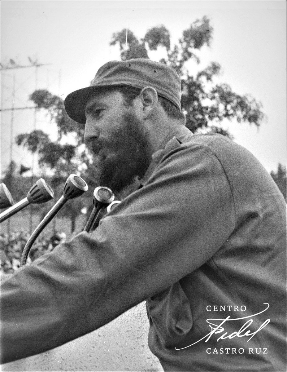 #Fidel:"Somos flexibles y somos dialécticos a partir del más rígido apego a los principios y a los objetivos de nuestro proceso revolucionario (...)". #FidelVive #VamosConTodo