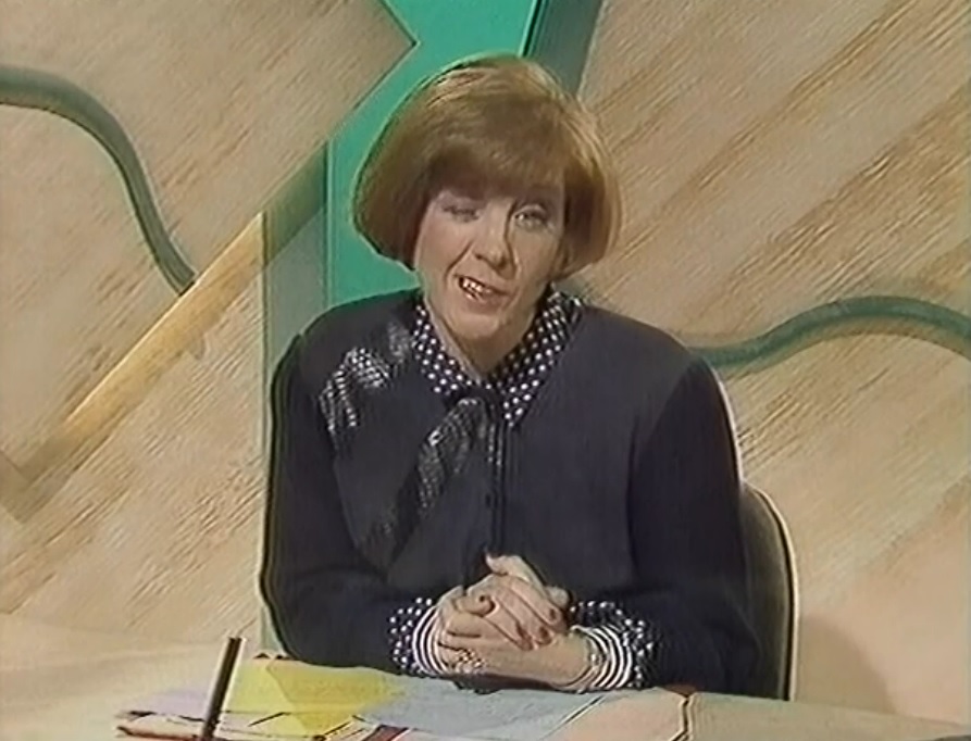 A Happy Birthday Anne Robinson who is celebrating her 78th birthday, today.

Source image :  