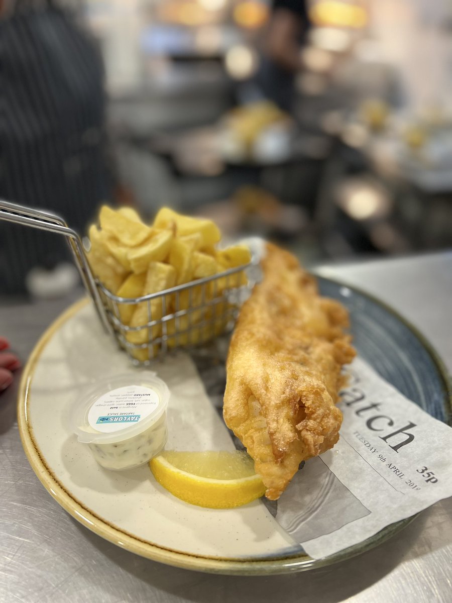 ndeanstockport's tweet photo. What a #propergood evening - thanks so much @SimoneGoodnessC for organising it! #communitysoup done the chippy way #stockport #socent https://t.co/q9hP1GblBL