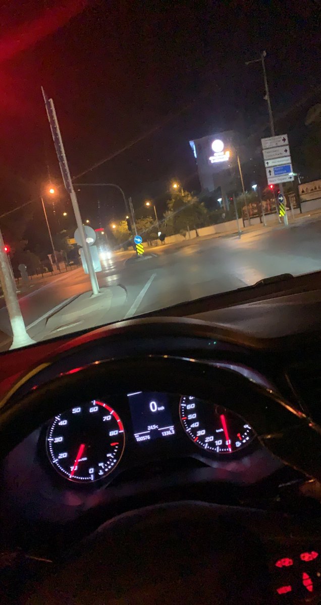 Tugaybzbs's tweet photo. Erken çıkıcam bu bataklıktan.. https://t.co/St5iuERxYi