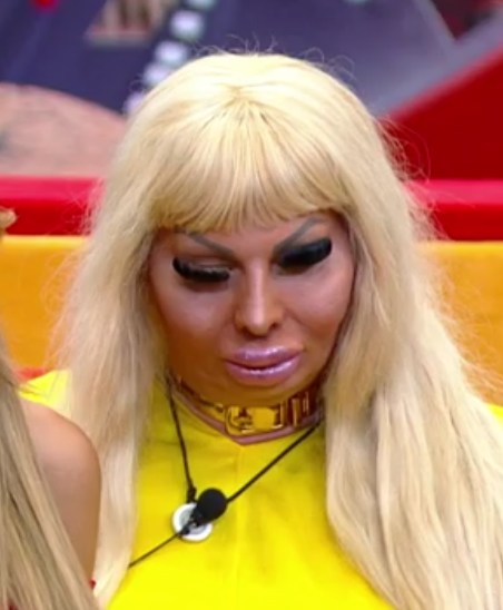 NiceToMatthew's tweet image. Io che leggo i messaggi sul gruppo del lavoro alle 22