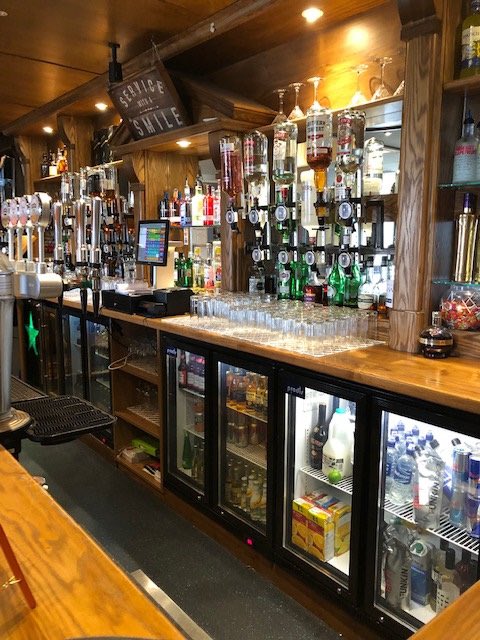 Simsautomatics's tweet photo. If you are needing bottle coolers or any glass and ice products give us a call! #simsautomatics https://t.co/xMiF4E0uqK