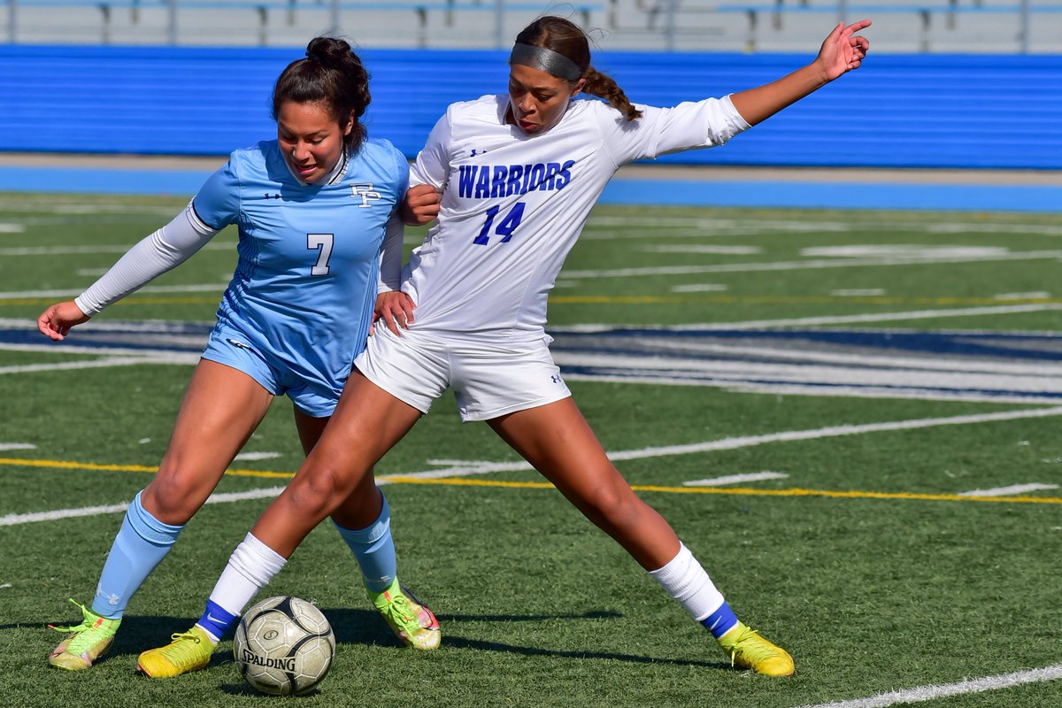 wmLandon's tweet photo. Eagles edge Warriors: https://t.co/5scIvXC1gz

@SectXISuffolk @SectionXIExec @NYSPHSAA @WatsonSports @LIBasketball23 @AxcessSports @SportsSuffolk @TBRNewsMedia @SuffolkSoccer https://t.co/EPrUYJIXtQ