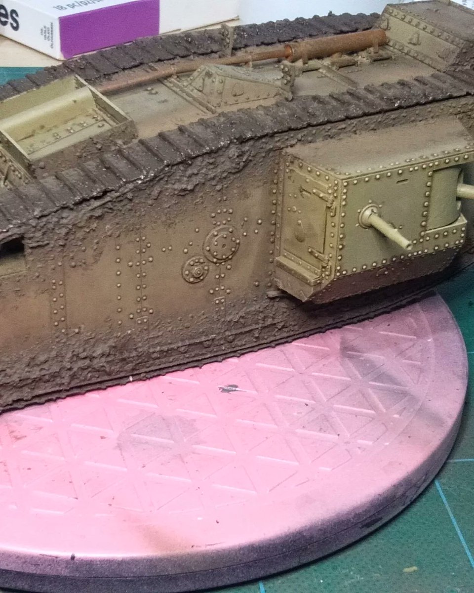 podcast_micro's tweet photo. Callum's work on his MkIV tadpole. I think @justmakingconv2, @Plasticmodelmo1 and @PossePodcast can attest, turning a clean model muddy can be a rewarding finish https://t.co/sPUE3x7DhY
