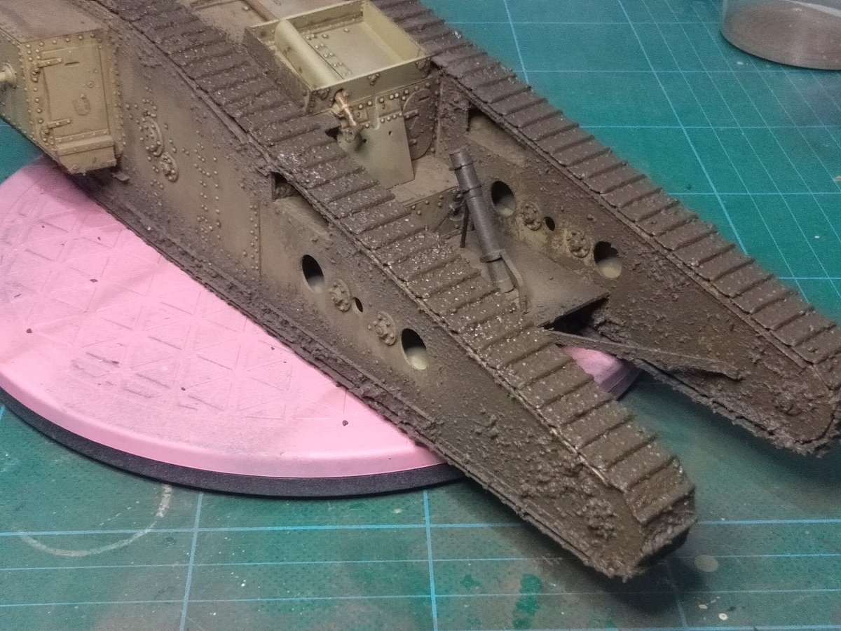 podcast_micro's tweet photo. Callum's work on his MkIV tadpole. I think @justmakingconv2, @Plasticmodelmo1 and @PossePodcast can attest, turning a clean model muddy can be a rewarding finish https://t.co/sPUE3x7DhY