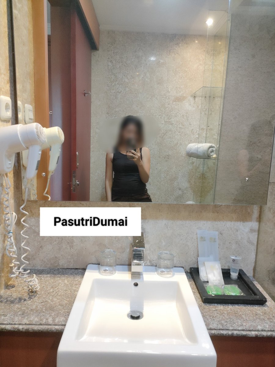 PasutriDumai's tweet photo. Jadi Kangen ML di tempat ini, hehehehe
#pasutri3some 
#pasutrifantasy 
#pasutrihot 
#pasutridumai
#pasutripku https://t.co/L18JJhcMdV