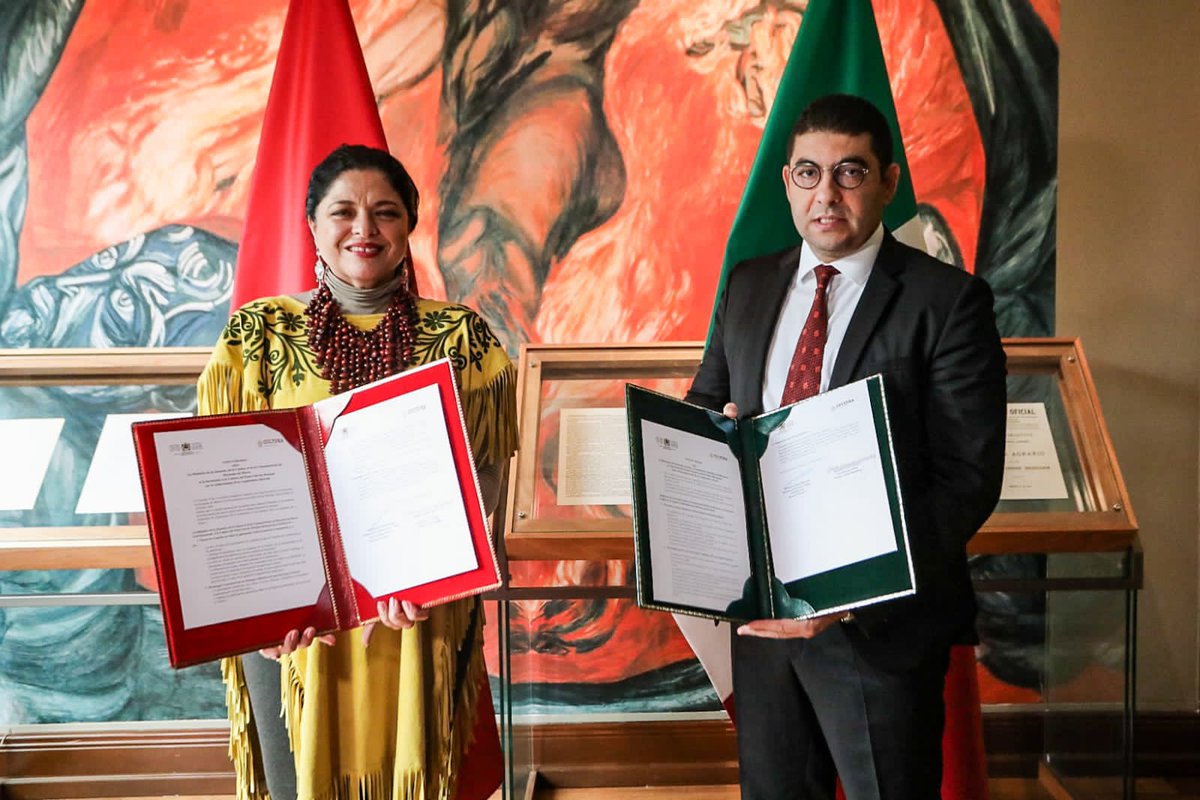 alefrausto's tweet photo. Sostuvimos una reunión bilateral con el Ministro de Juventud, Cultura y Comunicación de Marruecos, @mehdibensaid.
#MONDIACULT2022

Próximamente la Residencia Oficial del Pueblo de 🇲🇽 @CC_LosPinos tendrá una semana dedicada a la diversidad cultural Marroquí. https://t.co/9twEEZTpWY