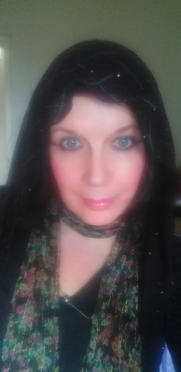 Bono66020372's tweet photo. @Rainweargumboo1 @lorraine_warde Thankyou @Rainweargumboo1 , I was a #rainwearmodel so #findme on #fetishmemoirs & #rainwearwebsites #Rainmacs #Rainhats #umbrellas #PVC #LadiesGloves #Rubberdresses #Publishedinfetishmagazines #FetishVideos #RainwearVideos #Wadders #Thighhighboots #PublishedModel - #NigelHolmes ! https://t.co/59hSJM7Gk3