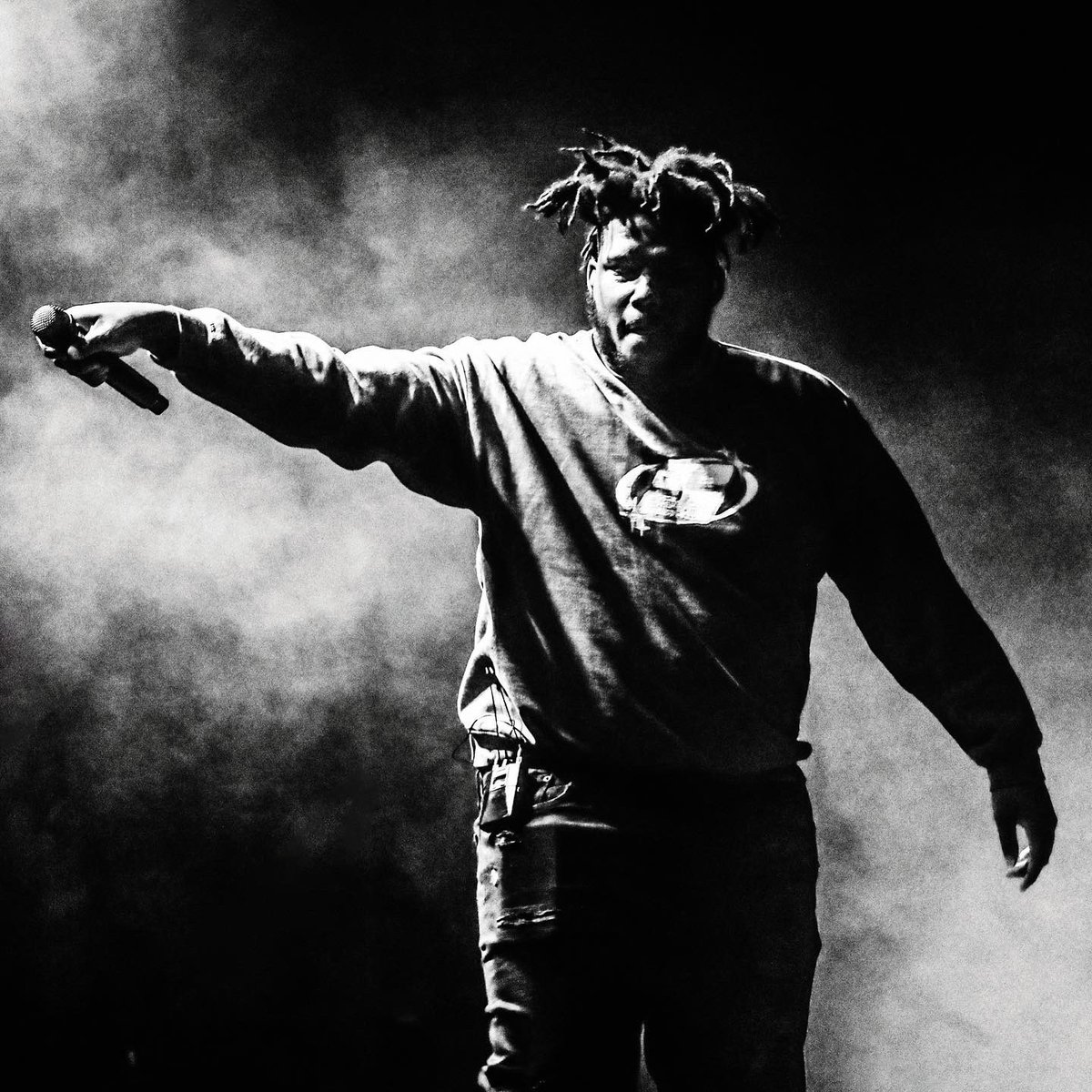 SavRealm's tweet photo. first half of tour was amazing, I appreciate y’all 🖤

📷: @aidansvision https://t.co/1WWfNUK33E