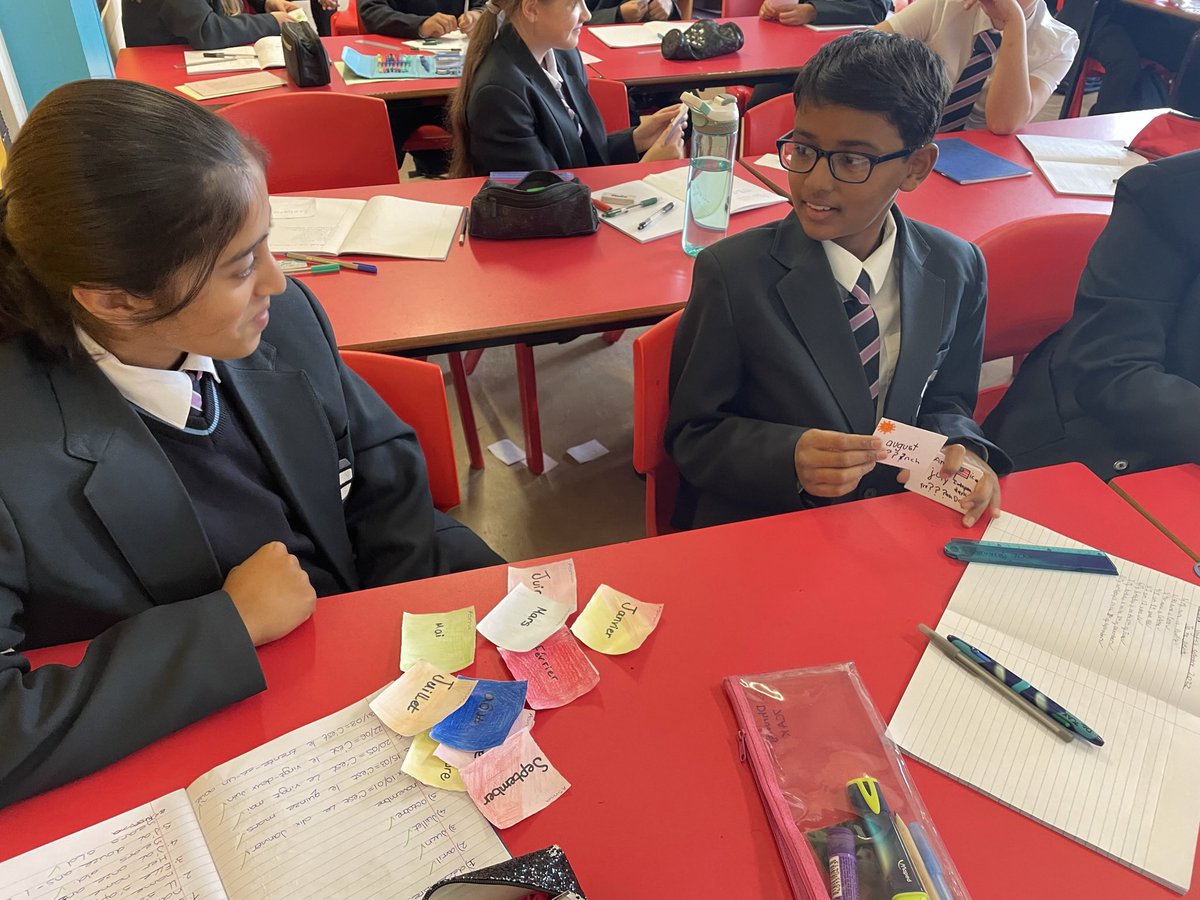 Look at the beautiful flash cards that 7CAK made for prep! We really enjoyed testing each other today in French 👏👏👏 <a href="/SpringwestA/">Springwest Academy 💙</a>
