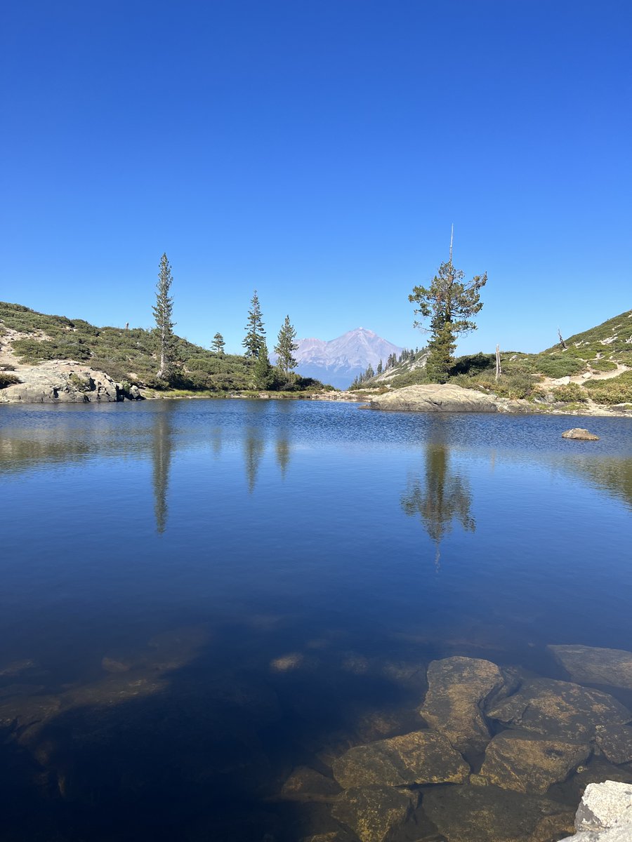 Cold Creek Inn tweet media