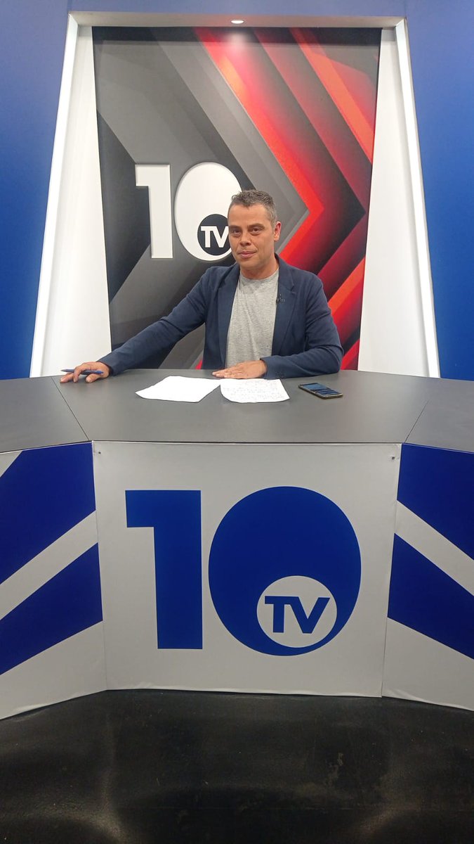 canal10_'s tweet photo. Especial 'Hermine' con Eduardo Medina📺⛈⚡ https://t.co/suvwRHBjLR