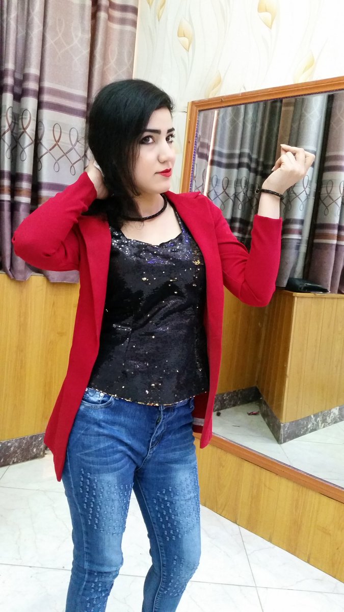 lmstsr23's tweet photo. البنت المراهقه المتحره https://t.co/gNBvJrZ8MM