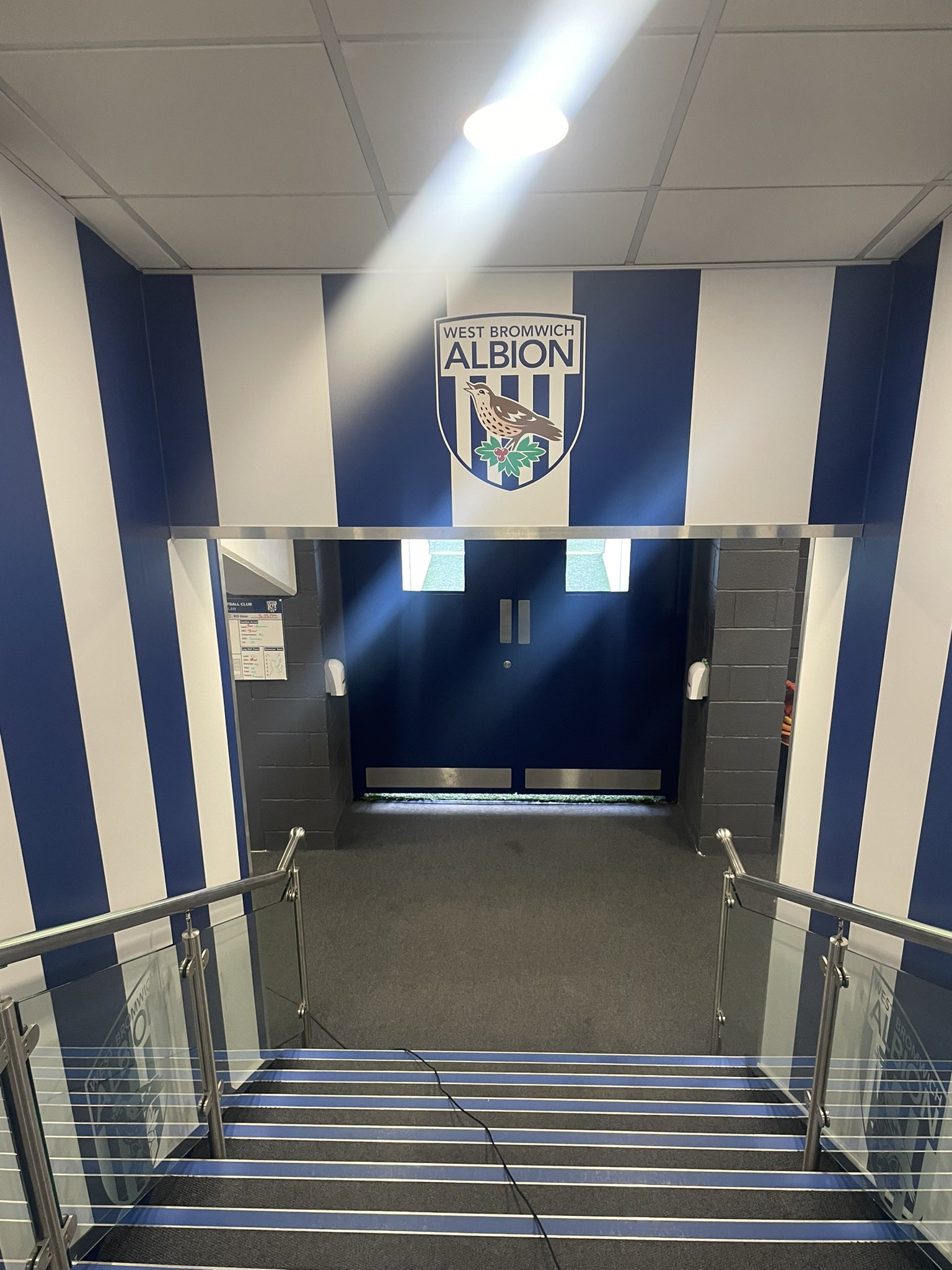 Kelly Churchill (KellyCh74498605) / Twitter