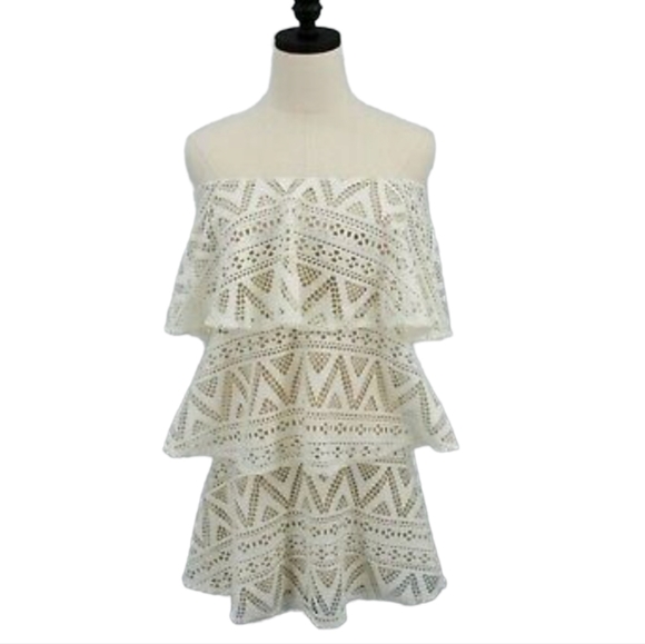 snipsnipchick's tweet image. So good I had to share! Check out all the items I&apos;m loving on @Poshmarkapp from @darling26906634 #poshmark #fashion #style #shopmycloset #judithmarch #catherinemalandrino #nobrandnotsure: posh.mk/xnttU9rYDtb