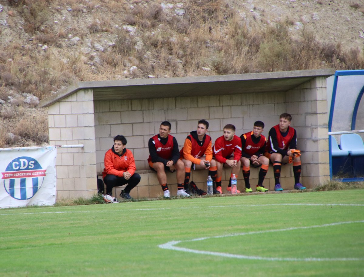 CrackAramen's tweet photo. 👀⚽ 

@CDSanAndresKT https://t.co/4LT6E9whOP