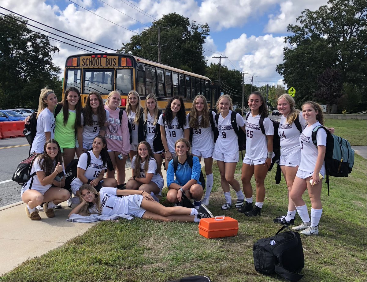NGRamsSoccer's tweet photo. NHS girls away at Oxford 3:30 #gametime #boom https://t.co/Vm9KztG8hd