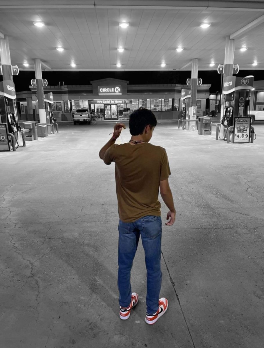 d (@danielfloresjrr) on Twitter photo 