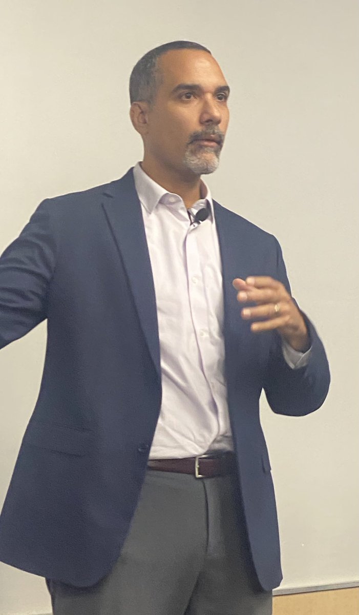 DrMariaGadsden's tweet photo. “Luck is not equitable.” Abe Fernandez, Director, National Center for Community Schools@JurupaUSD @abefernandez @CommSchools @CommSchoolsLX #cslxfundamentals https://t.co/amM4sgwm57