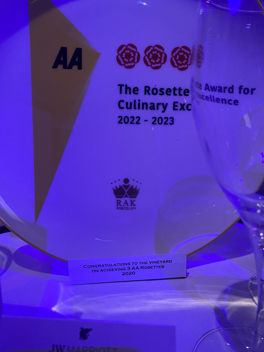 Great to be back at #AAawards after 3 years. Such a great turnout. So proud of the team <a href="/VineyardNewbury/">The Vineyard Hotel & Spa</a> getting 3 rosettes. Another great achievement