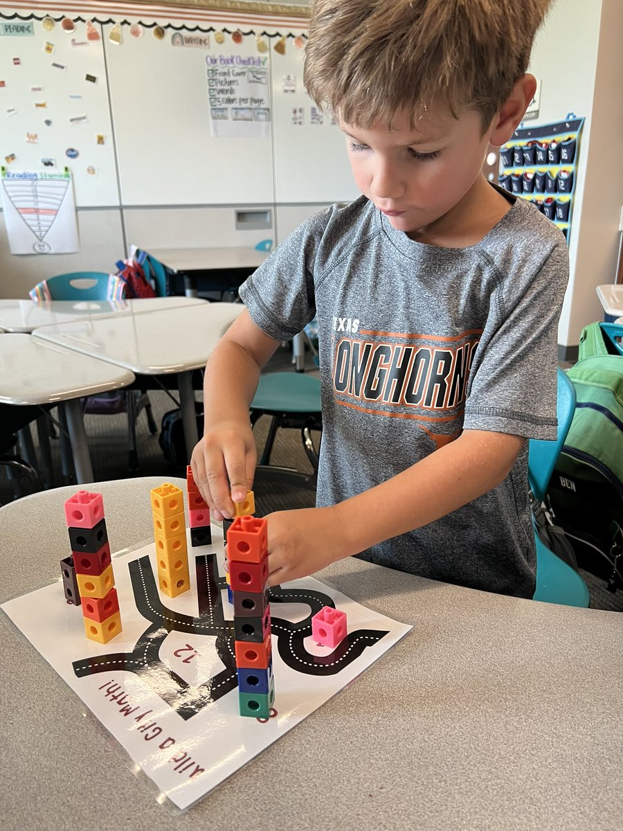 Marylin Logback tweet media