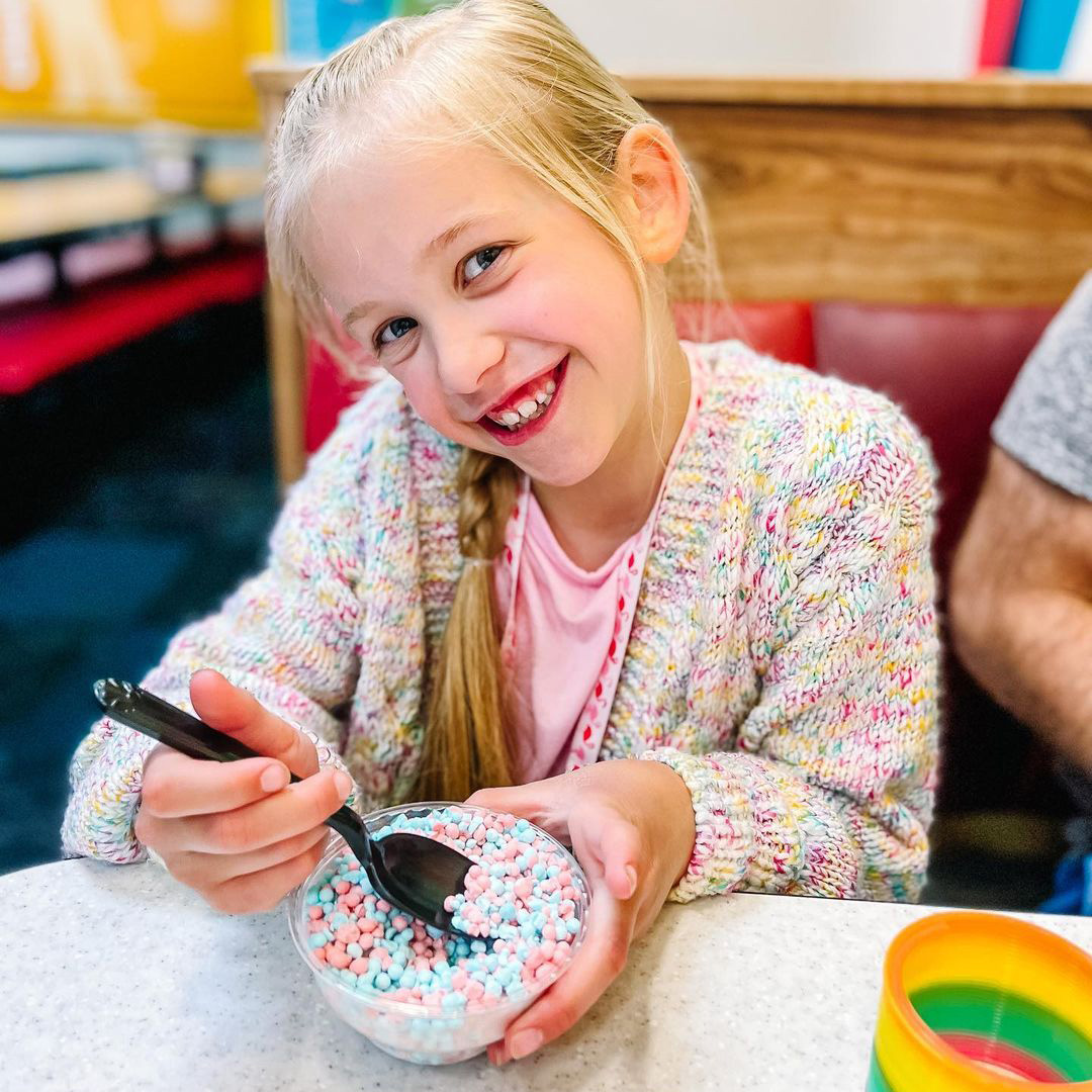 There’s just something special about those colorful little dots. @DippinDots 📸 : @simplyseptemberblog (IG)