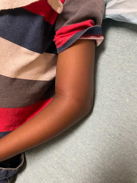 keonwife's tweet photo. @chatsandbets I definitely need this blessing, my son broke his arm and and Dr.Appts are costly https://t.co/Y7EsuUwzDv
